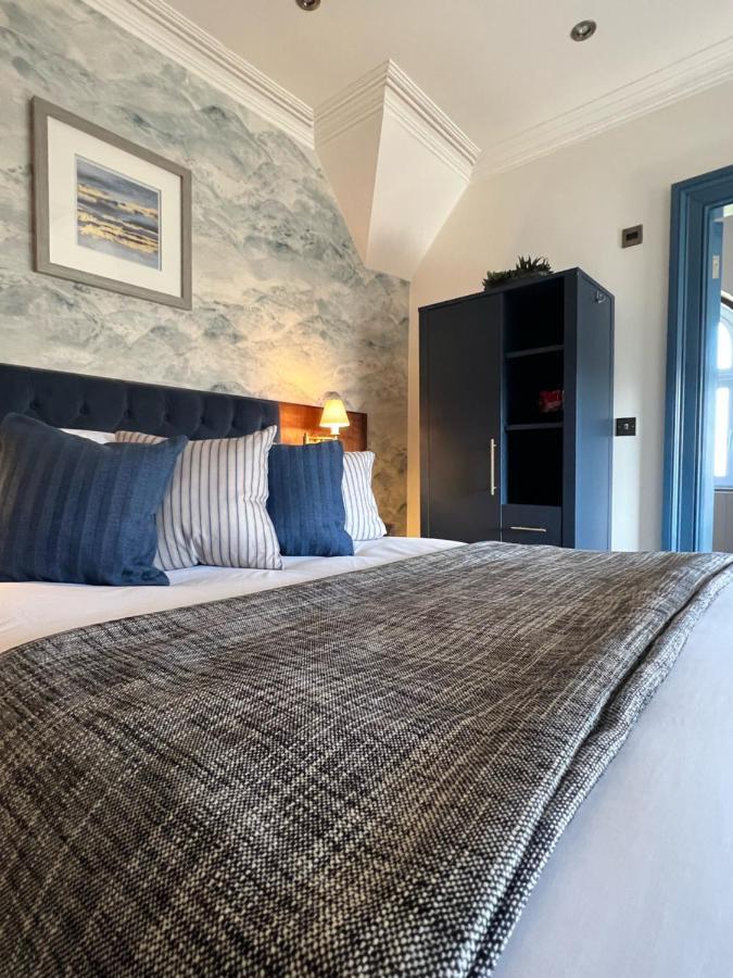 Lynnhurst Hotel Johnstone Bagian luar foto