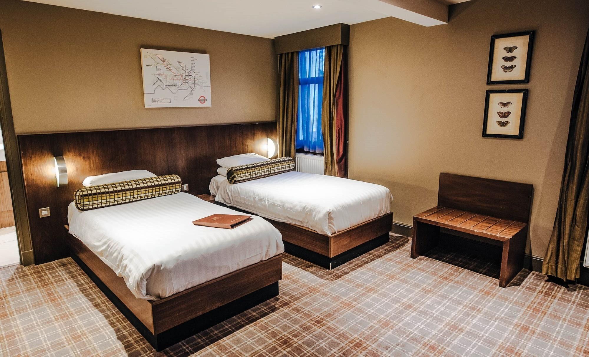 Lynnhurst Hotel Johnstone Bagian luar foto