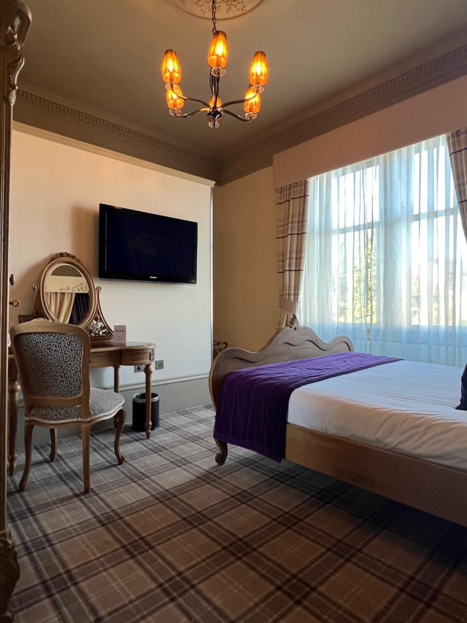 Lynnhurst Hotel Johnstone Ruang foto