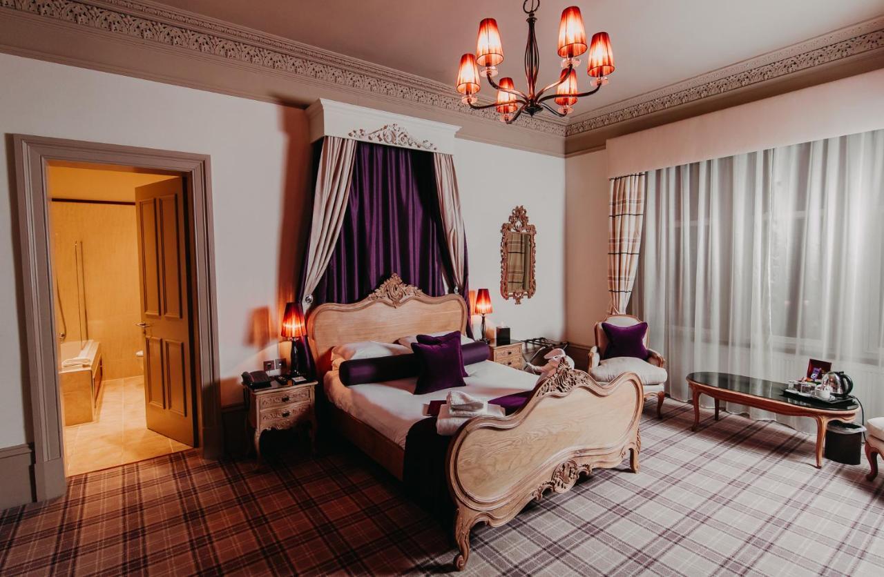 Lynnhurst Hotel Johnstone Bagian luar foto
