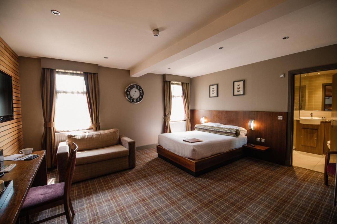 Lynnhurst Hotel Johnstone Bagian luar foto